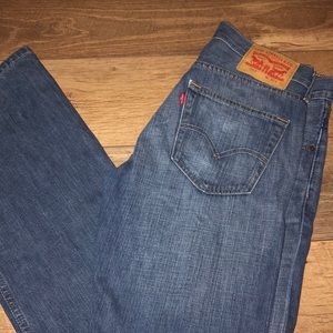 Men’s EUC 527 Levi’s sz 30 x 32.